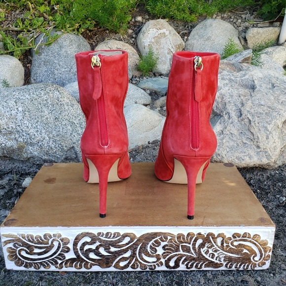 Fierce Sexy Steve Madden Red Suede Booties - Picture 6 of 11